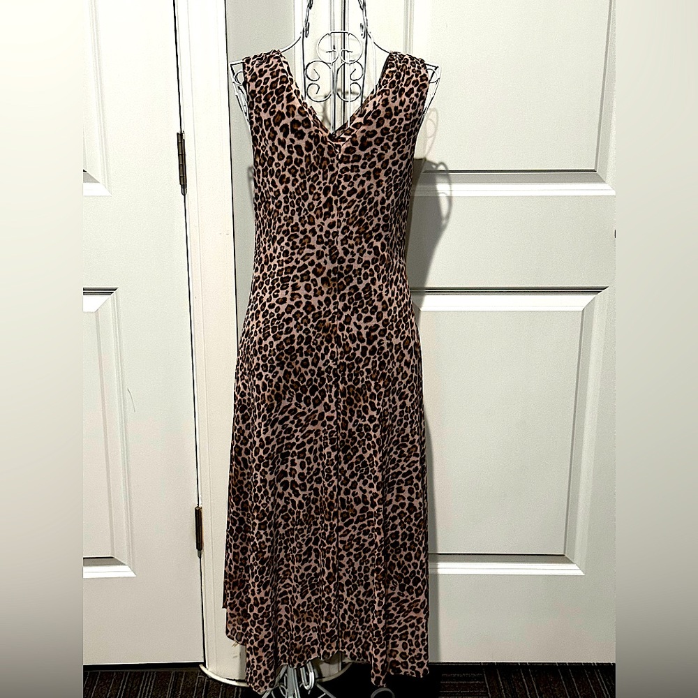 Tahari animal print, size 4